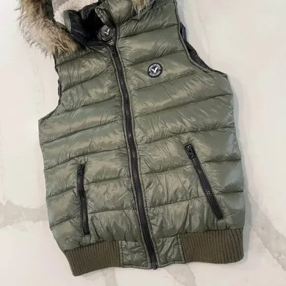 American Eagle Down Puffer Vest Faux Fur Removable Zipper Hood Women's Medium - Picture 2 of 9